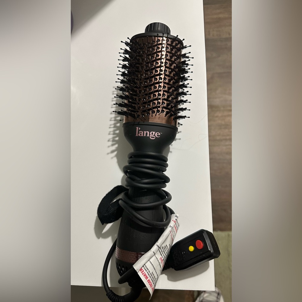 L’ange 2-in-1 titanium brush dryer